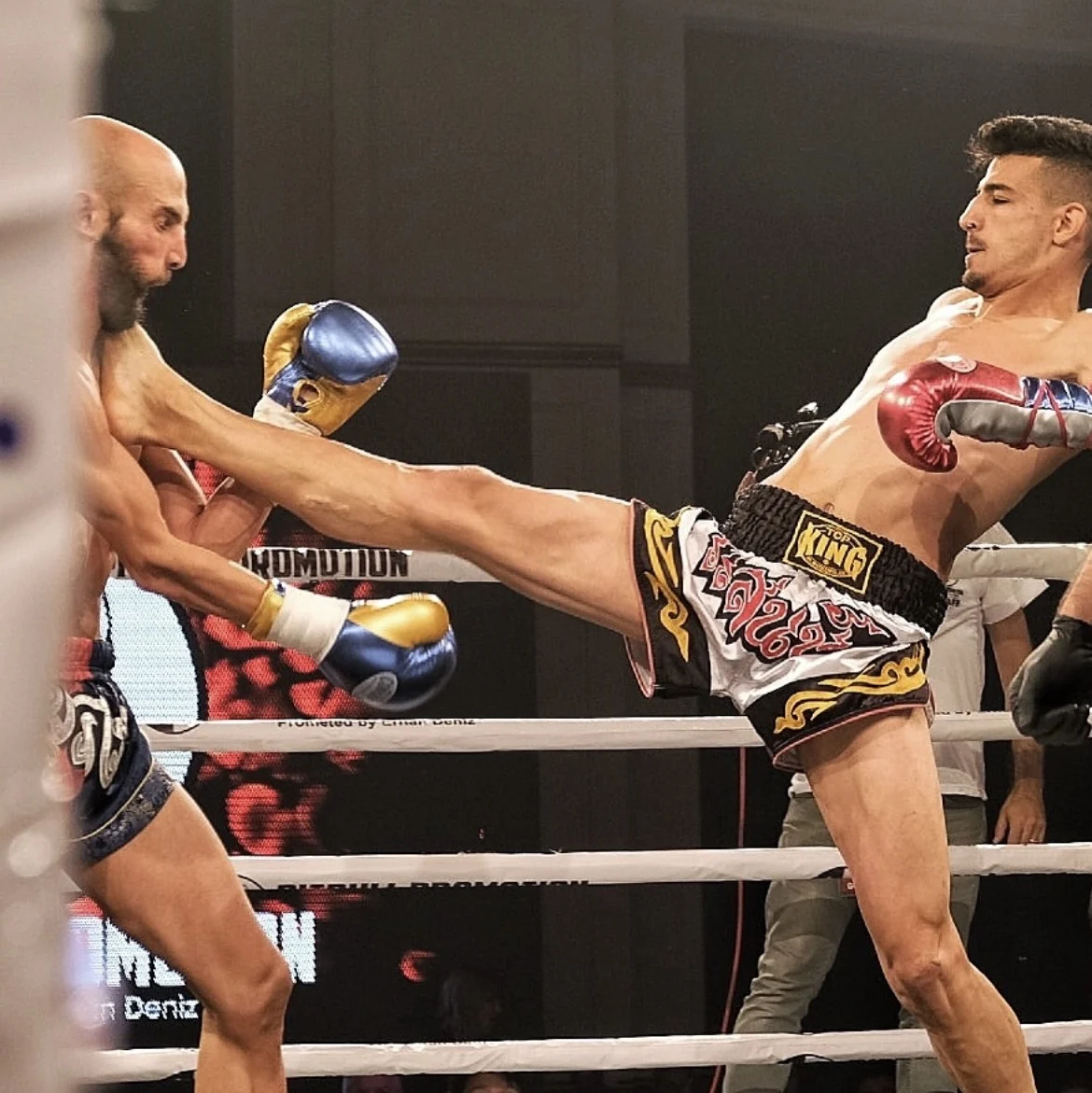 İzzettin Altunsöz – Ringde Aksiyon